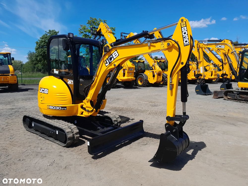 JCB 8030 2013r - 2