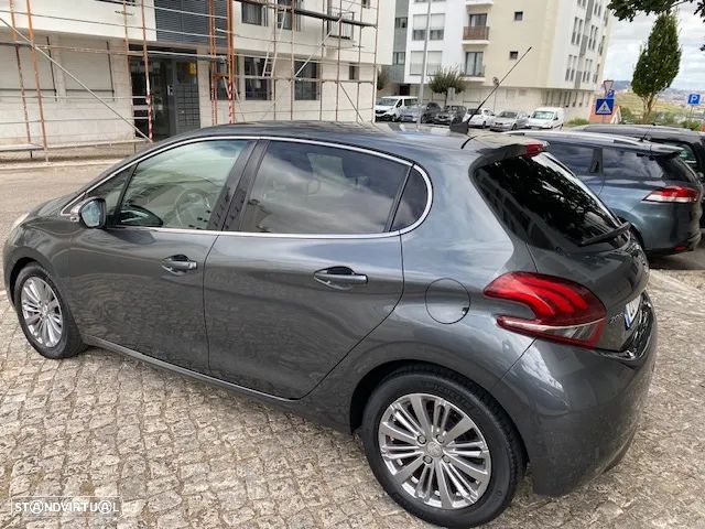 Peugeot 208 1.6 BlueHDi Allure - 14