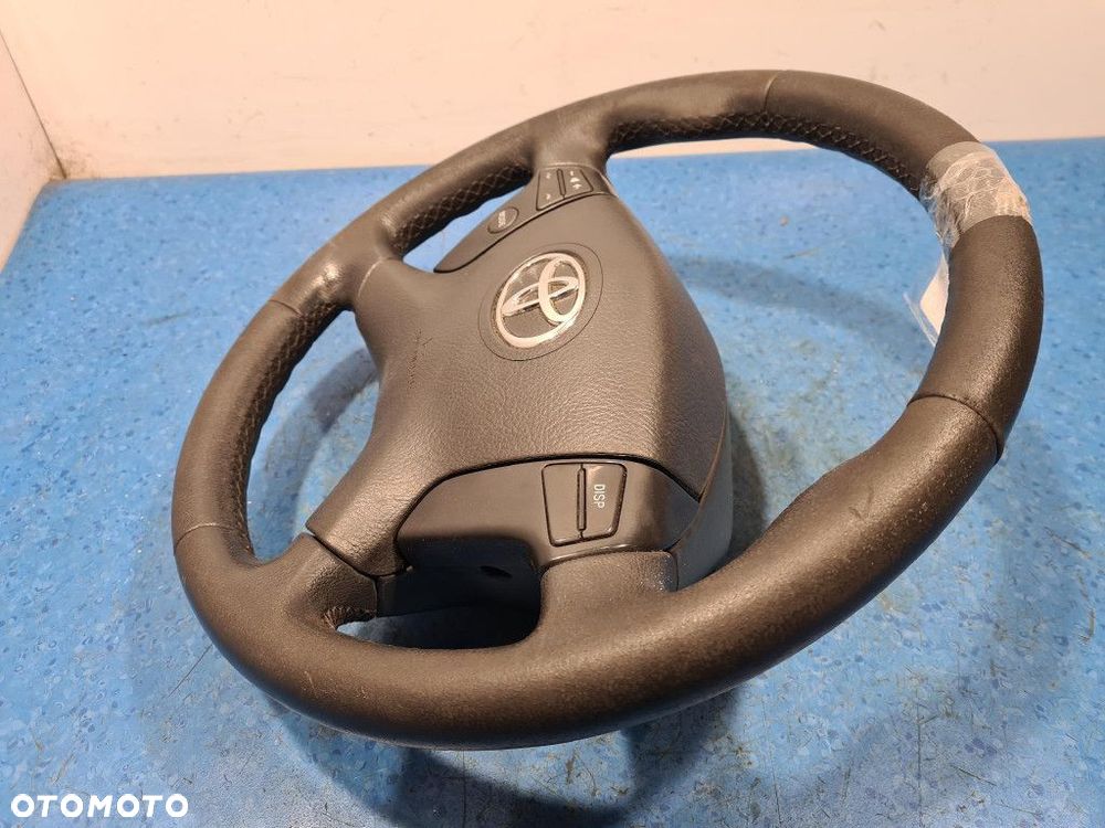 TOYOTA AVENSIS II T25 KIEROWNICA. - 6