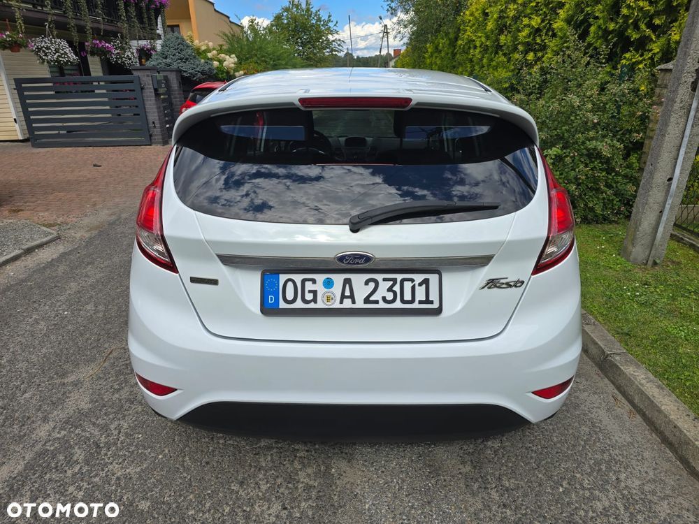 Ford Fiesta 1.0 EcoBoost Titanium - 10