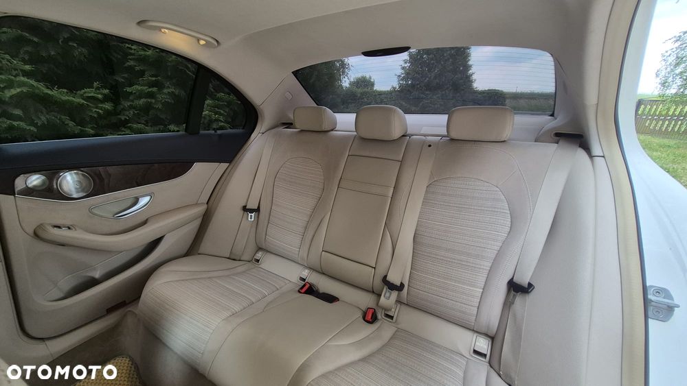 Mercedes-Benz Klasa C 250 (BlueTEC) d 7G-TRONIC - 18