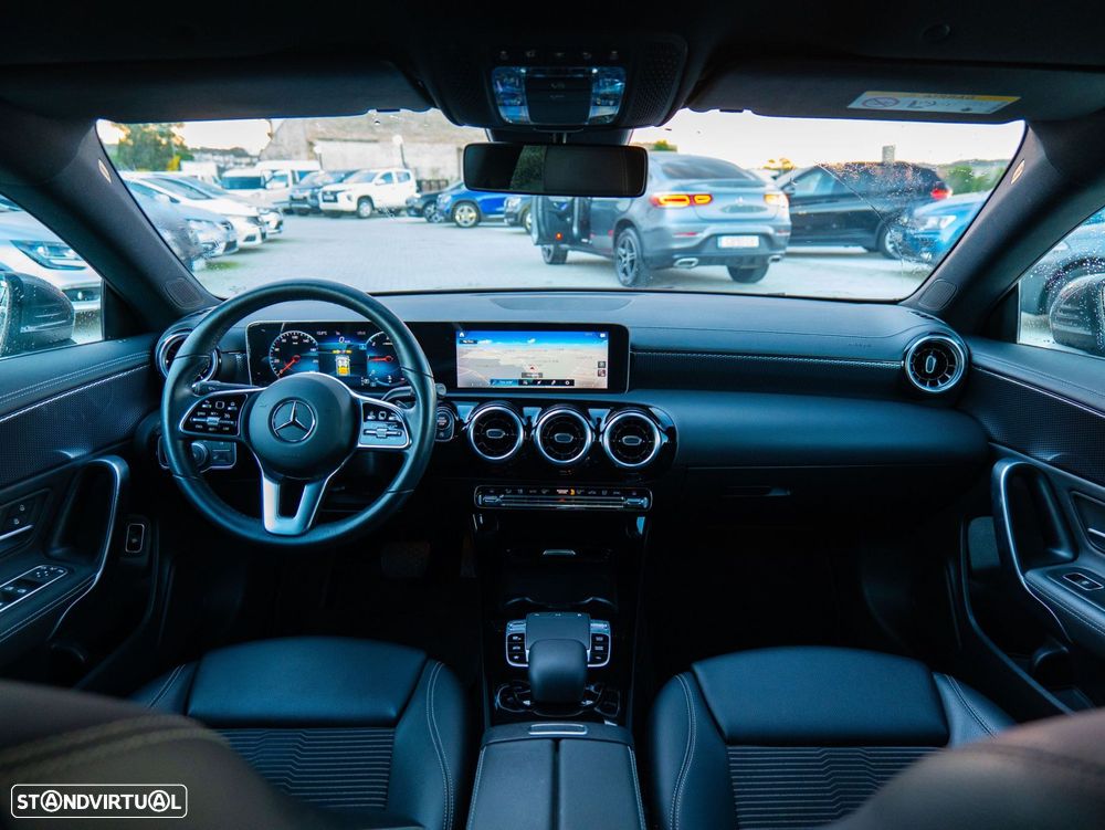 Mercedes-Benz CLA 180 d Progressive Aut. - 25