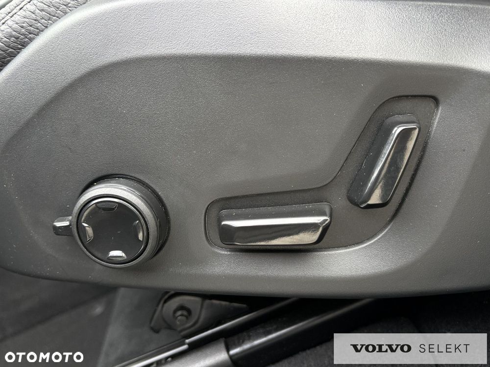 Volvo XC 60 - 11