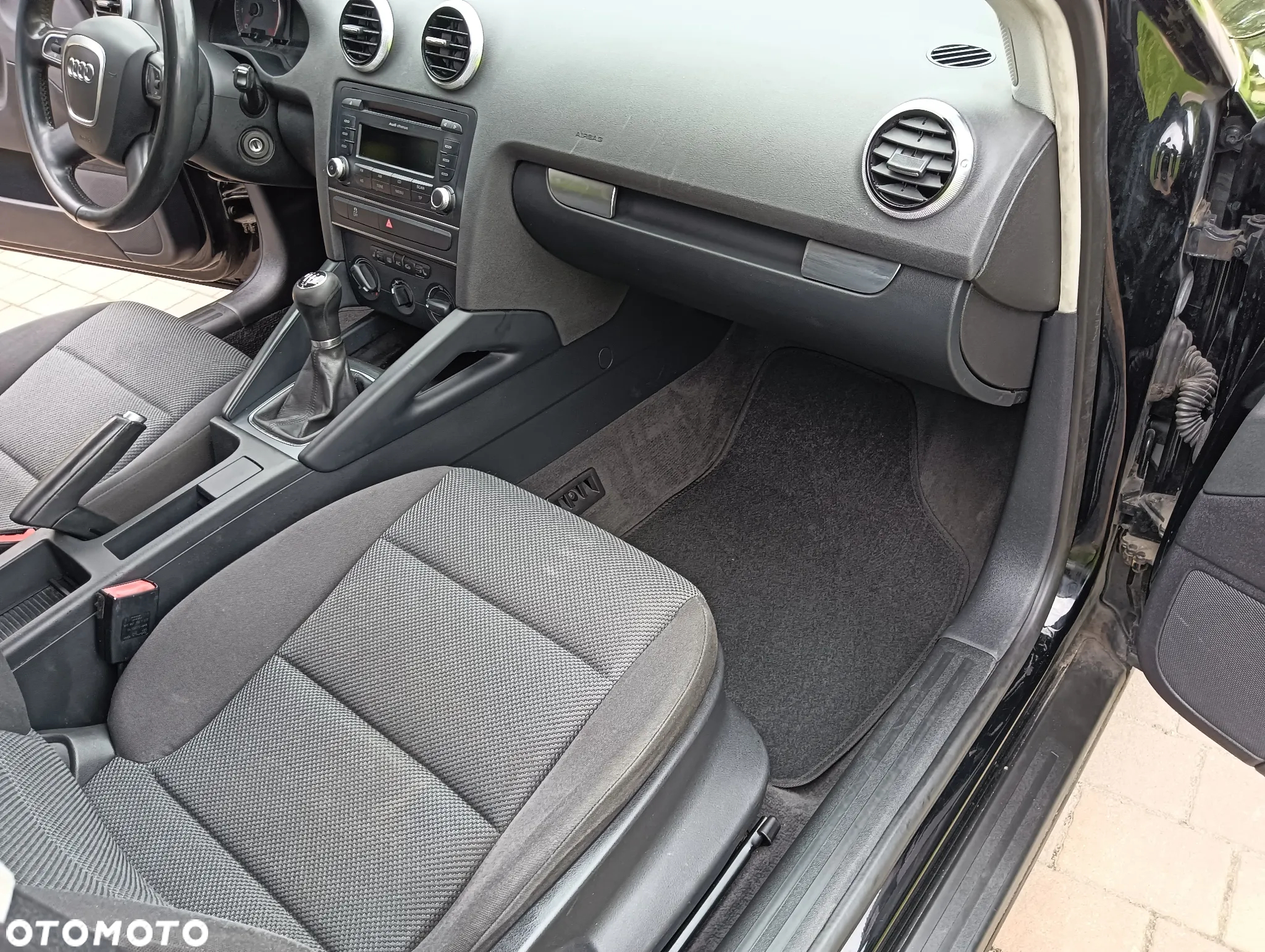 Audi A3 1.6 Ambiente - 14