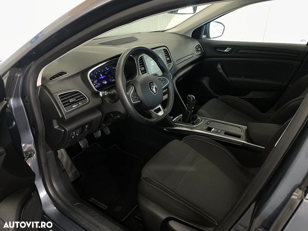 Renault Megane TCe 140 GPF Equilibre - 6