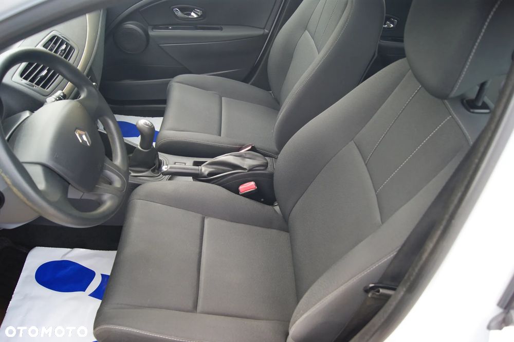Renault Megane 1.6 16V 100 Authentique - 10