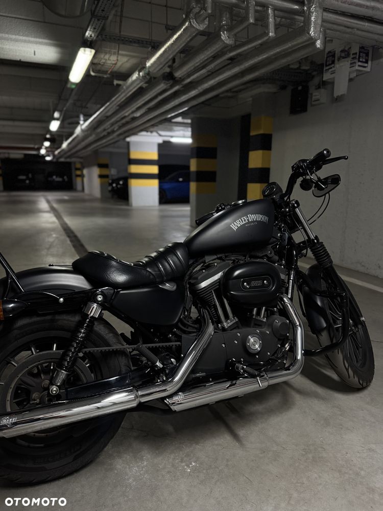 Harley-Davidson Sportster Iron 883 - 10