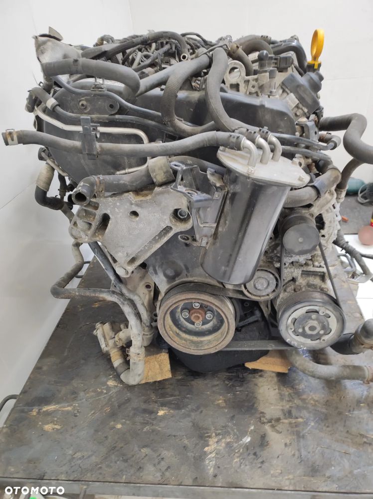 Silnik kompletny Volkswagen PASSAT B8 2.0 TDI - 3