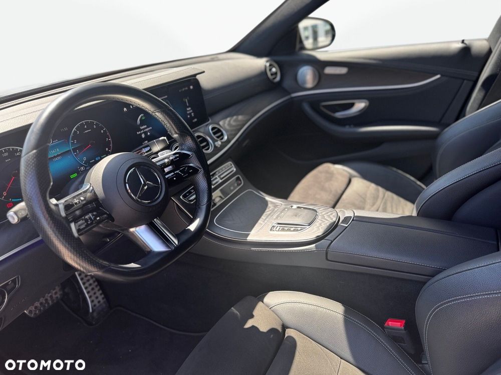 Mercedes-Benz Klasa E - 12