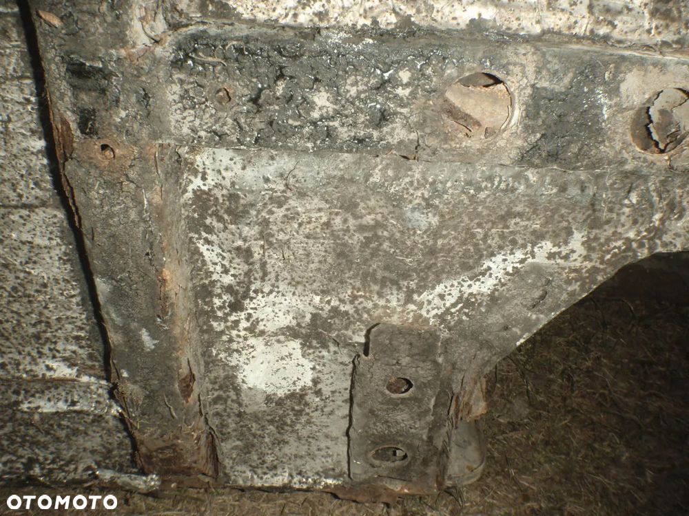 karoseria błotnik poszycie dach ćwiartka buda słupek nadkole 126p maluch - 19