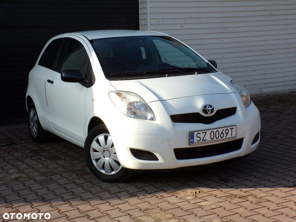 Toyota Yaris - 4