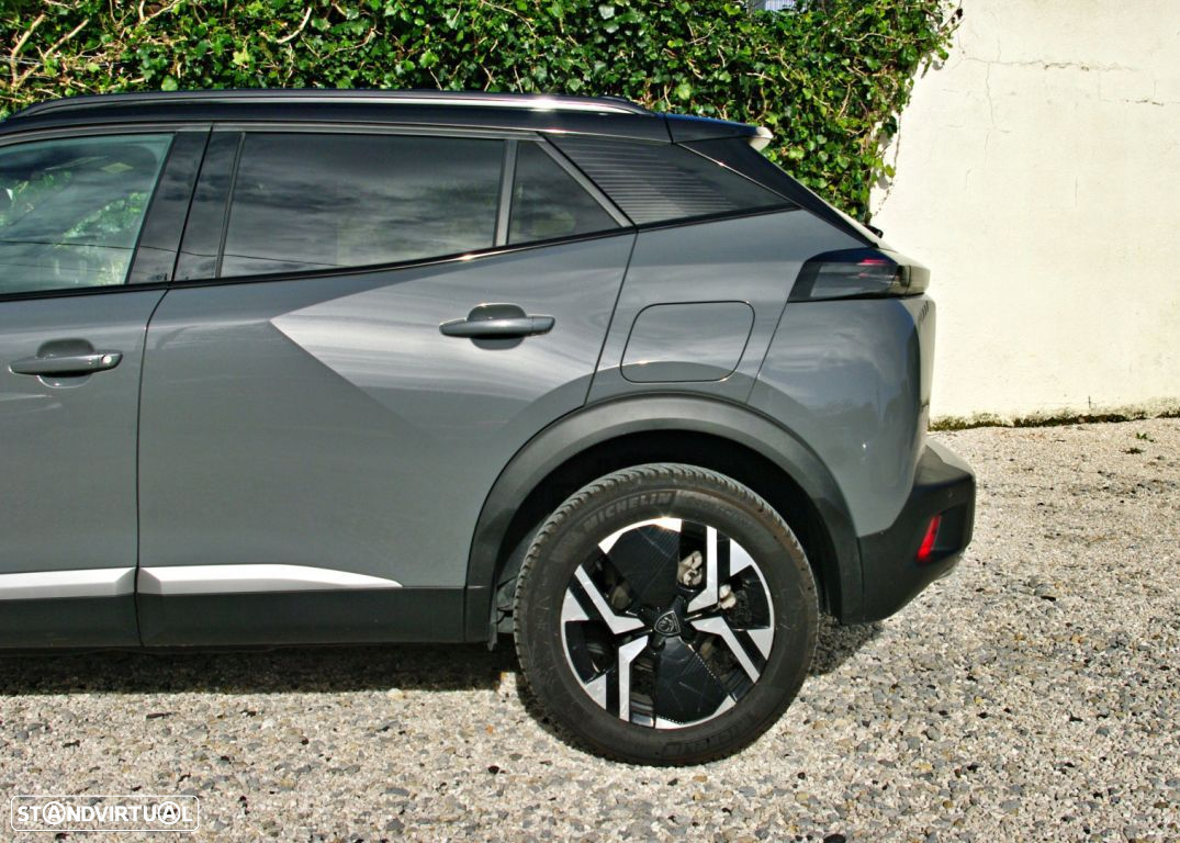 Peugeot 2008 1.2 PureTech GT Line EAT8 - 16