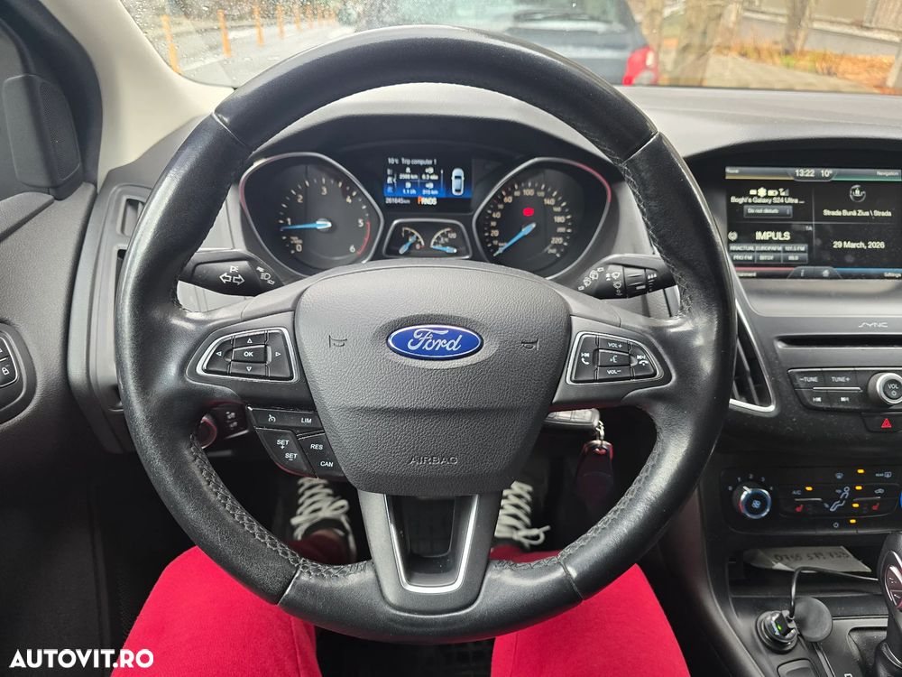Ford Focus 1.5 TDCi DPF Start-Stopp-System Aut. Business - 10