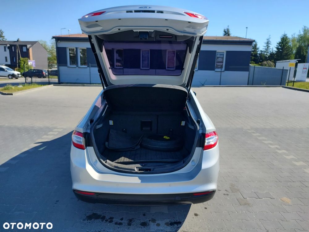 Ford Mondeo 1.5 EcoBoost Trend - 13
