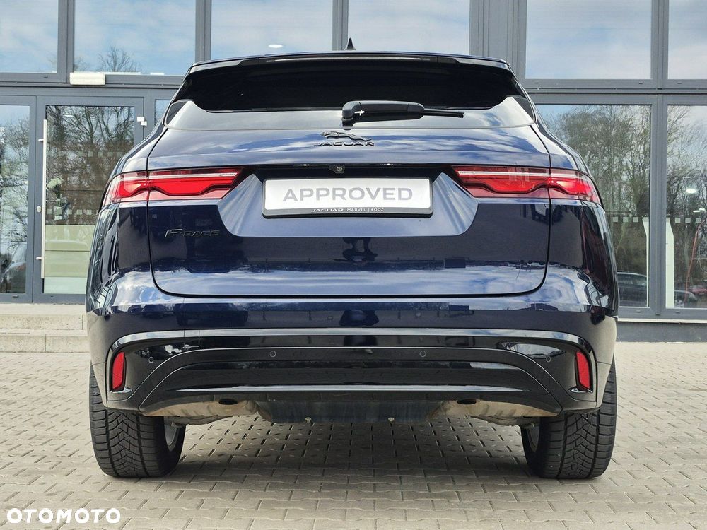 Jaguar F-Pace P250 AWD SE - 11