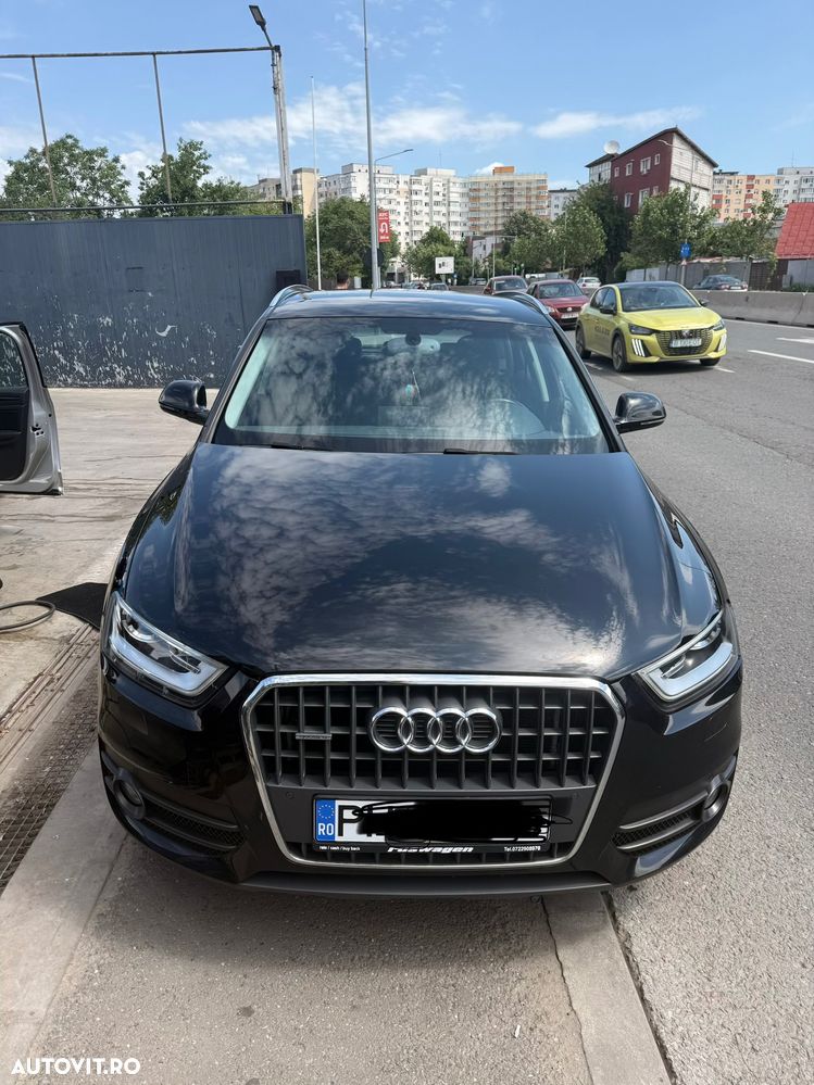 Audi Q3 2.0 TDI Quattro Stronic - 1