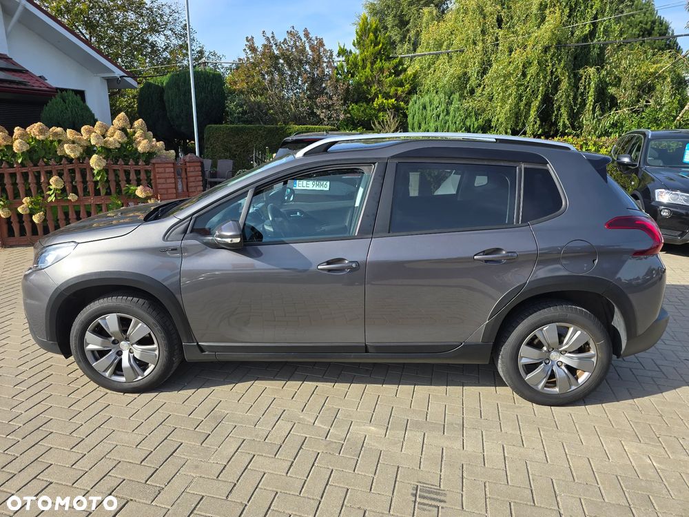 Peugeot 2008 - 6