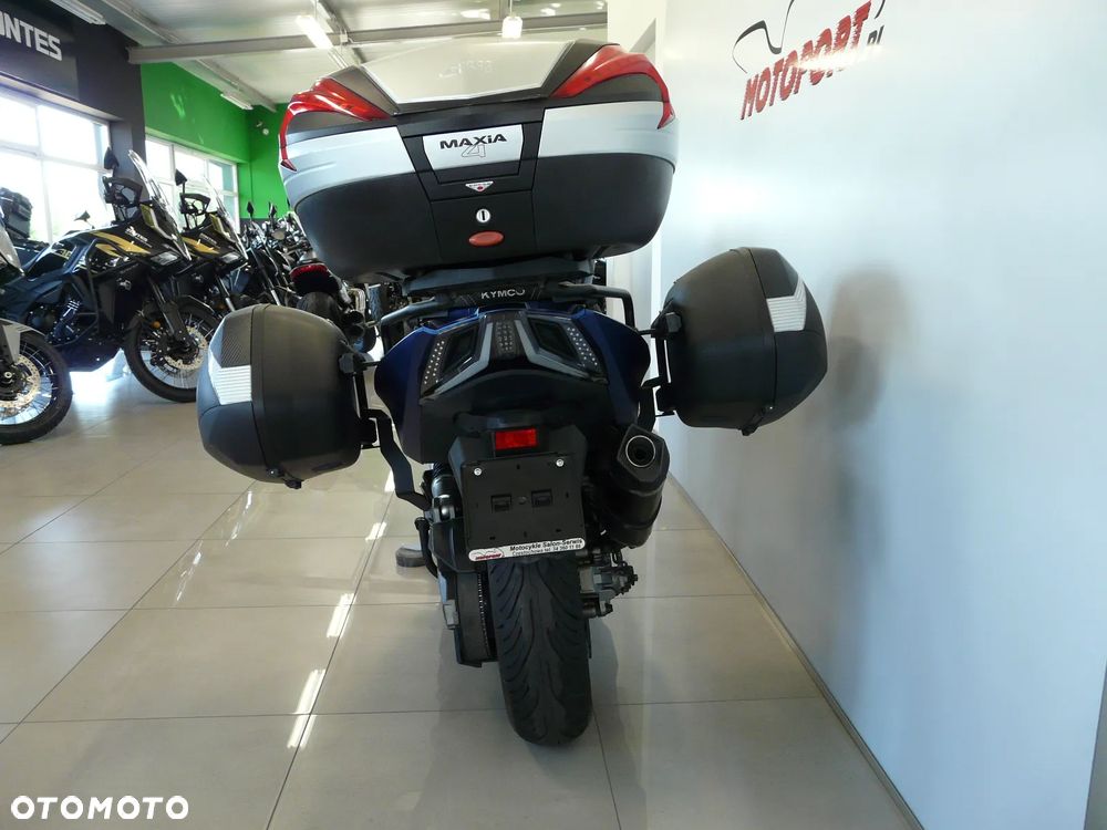 Kymco AK 550 - 5