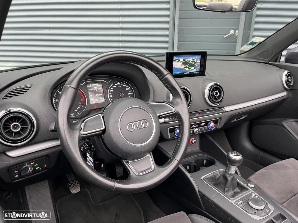 Audi A3 Cabrio 2.0 TDi S-line - 9