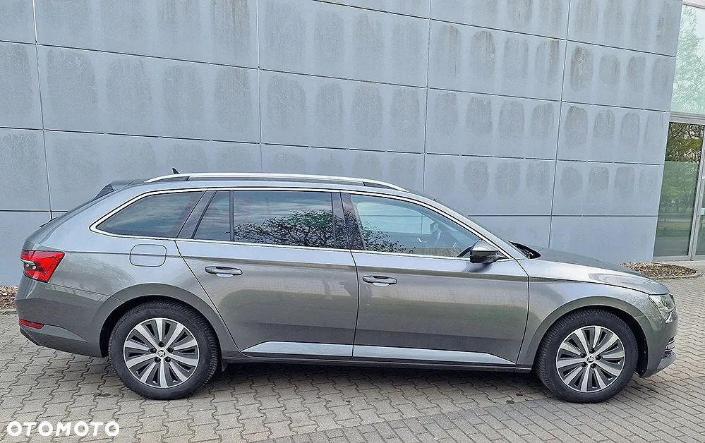 Skoda Superb 2.0 TDI SCR Style DSG - 7