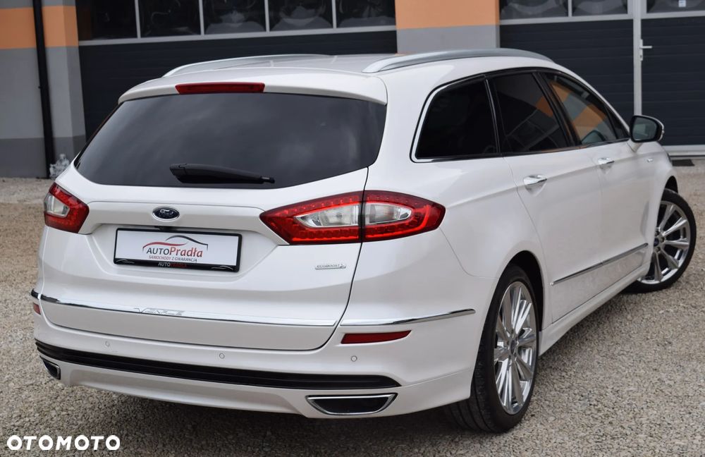 Ford Mondeo 2.0 EcoBoost STart-Stopp Autom Vignale - 12