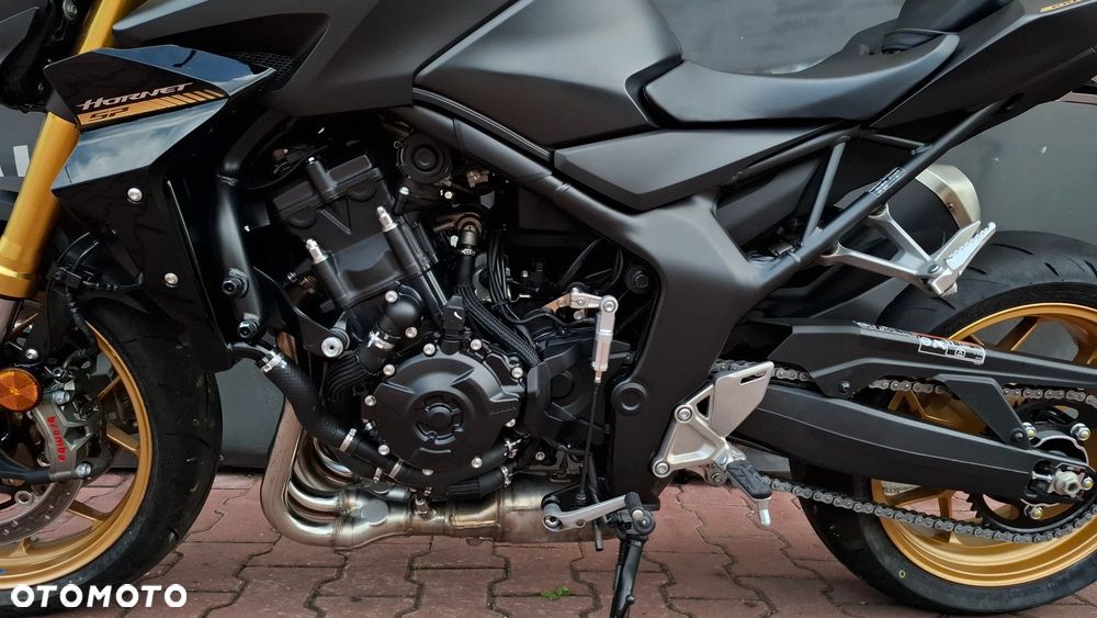 Honda CB - 11