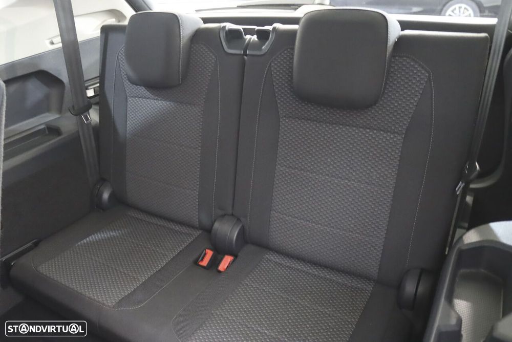 VW Tiguan Allspace 2.0 TDI Confortline DSG - 10