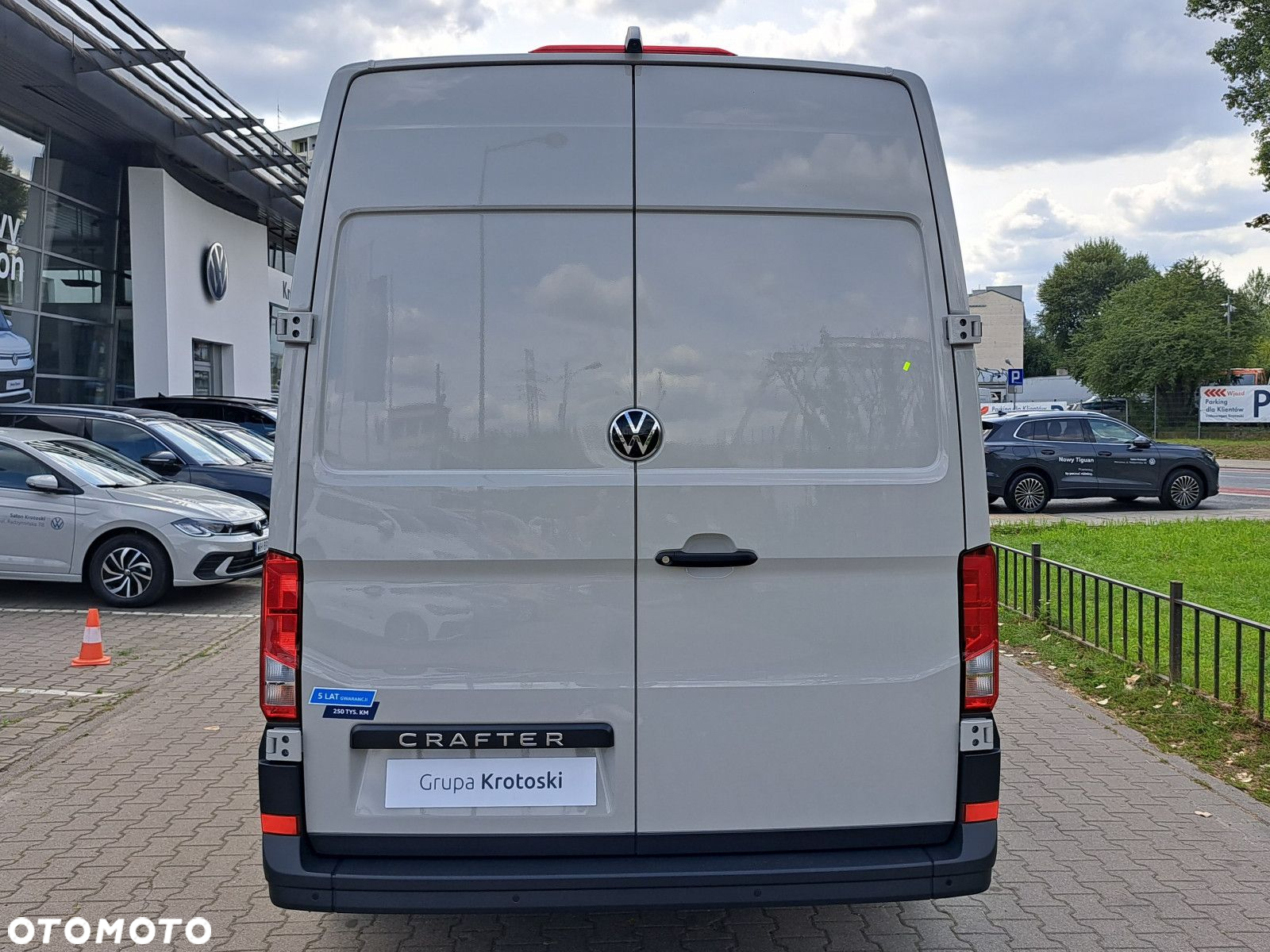 Volkswagen Crafter 2.0 TDI Automat - 7