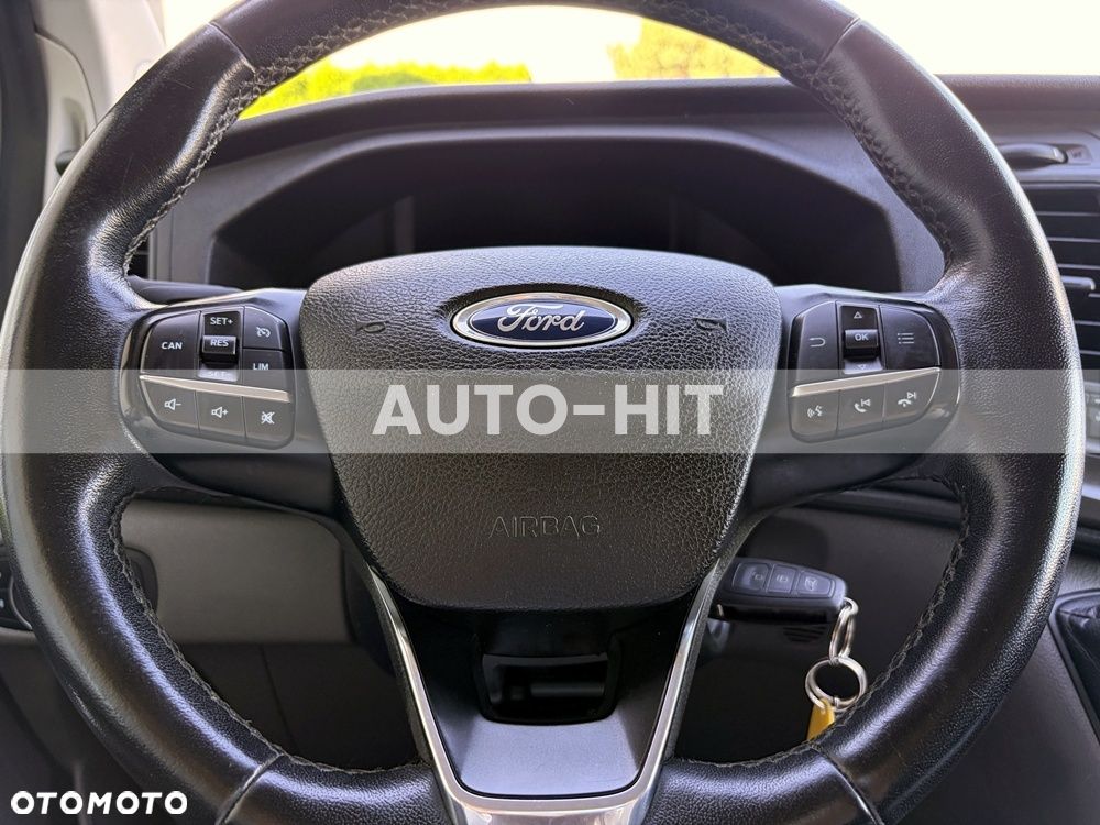 Ford Transit - 25