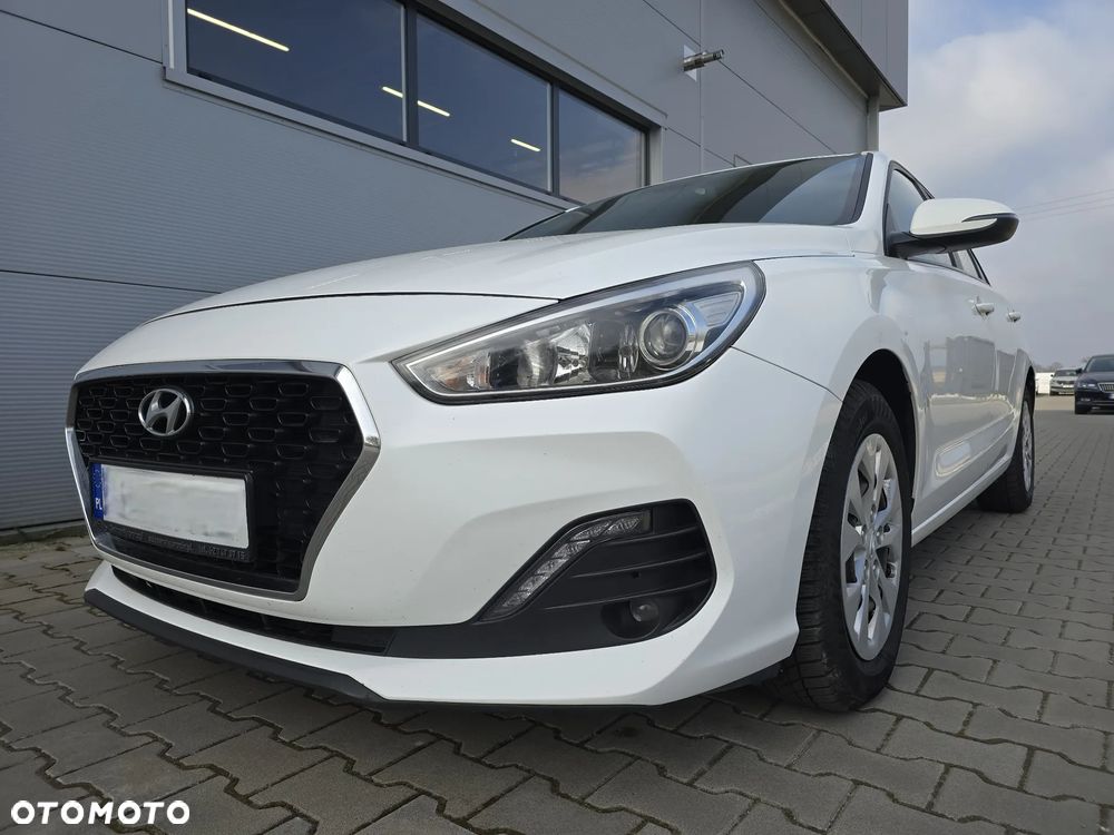 Hyundai i30 1.6 D Comfort - 3