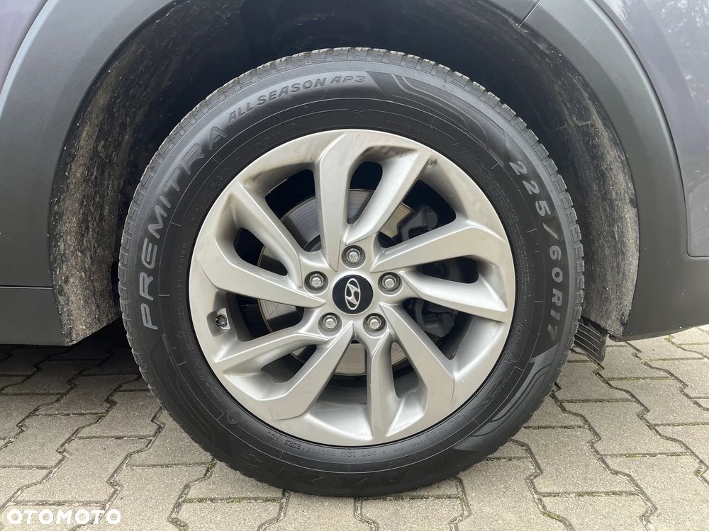 Hyundai Tucson 1.6 GDi 2WD Premium - 16