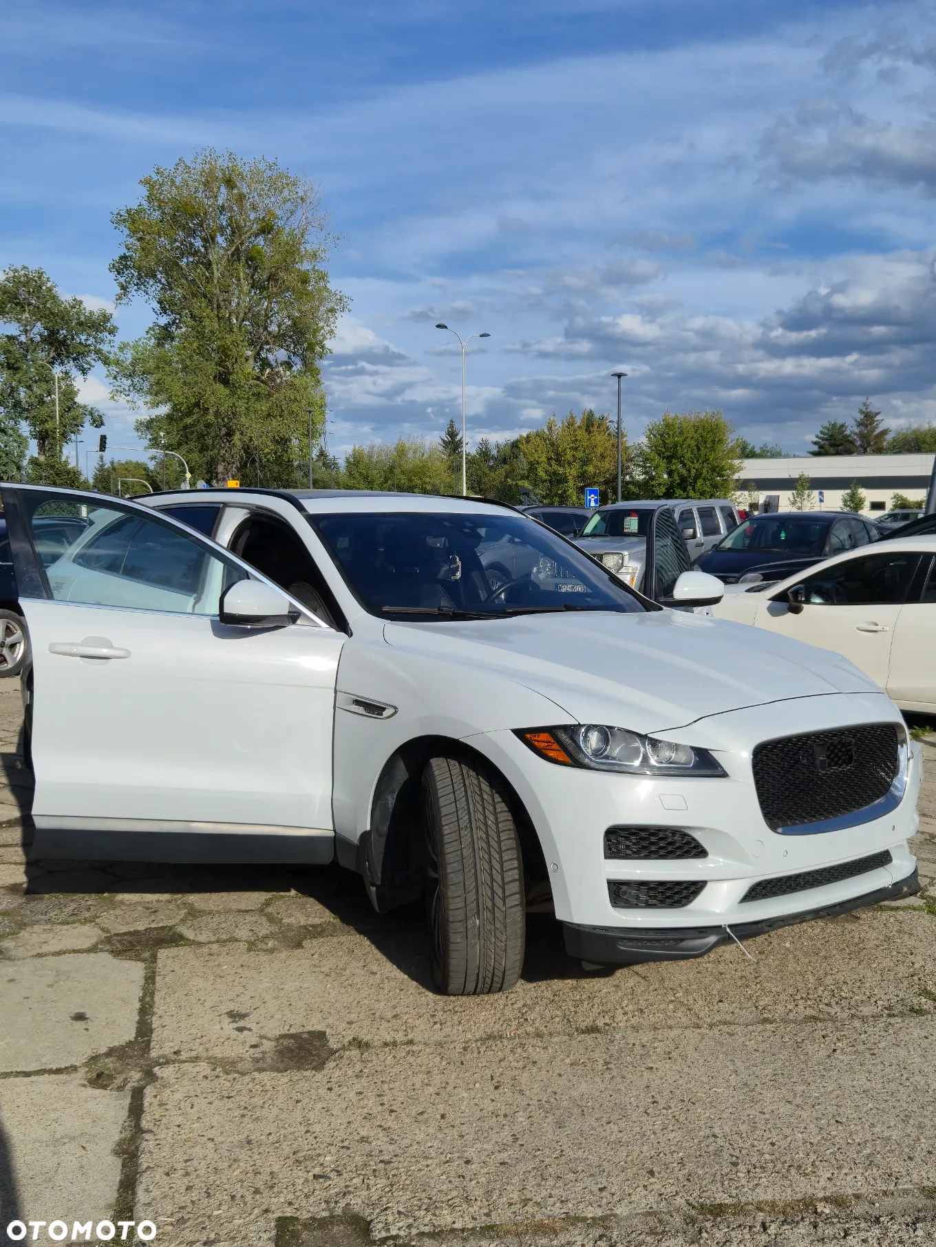 Jaguar F-Pace 2.0 i4P AWD Prestige - 2