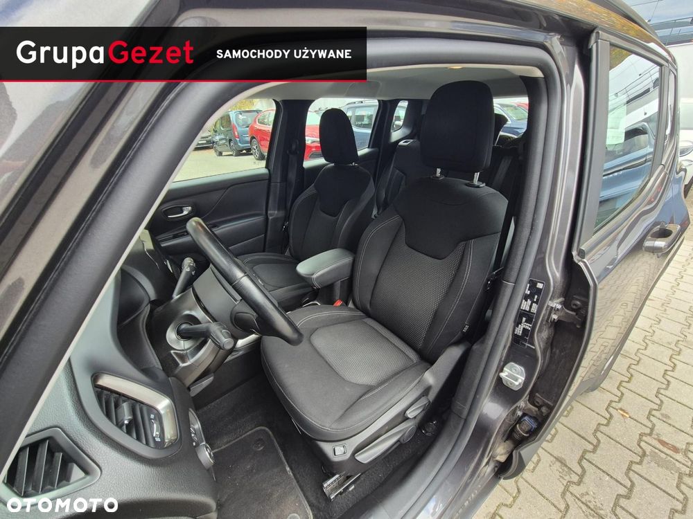 Jeep Renegade - 10
