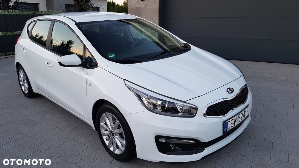 Kia Ceed 1.4 M - 27