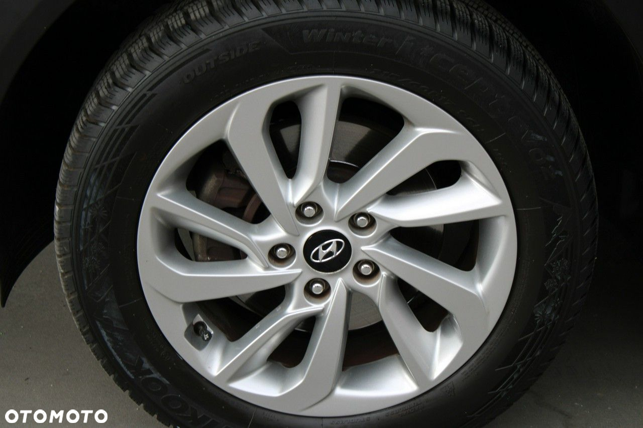 Hyundai Tucson 1.6 GDI BlueDrive Style 2WD - 33