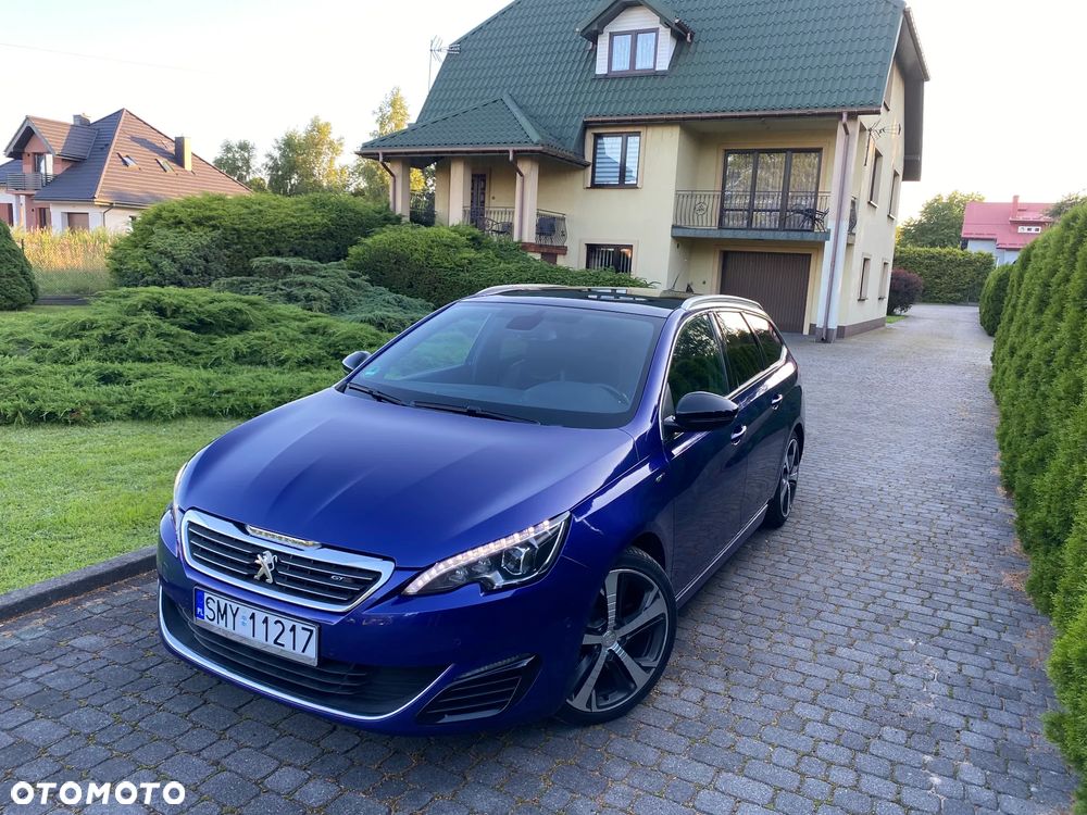 Peugeot 308 - 1