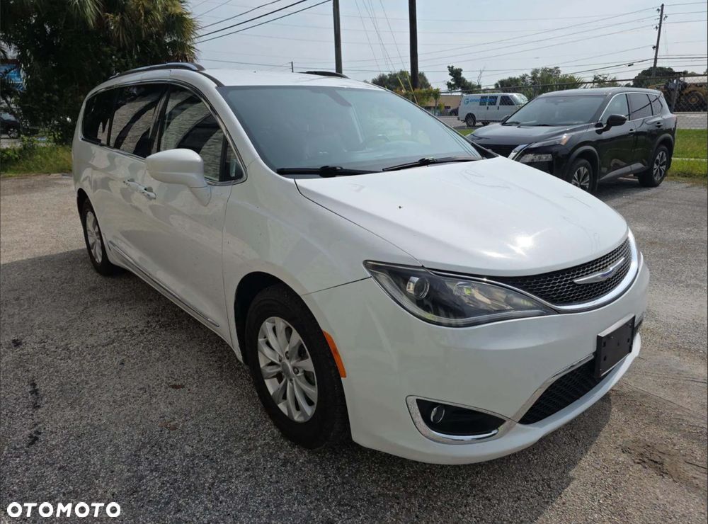 Chrysler Pacifica 2019 photo 4
