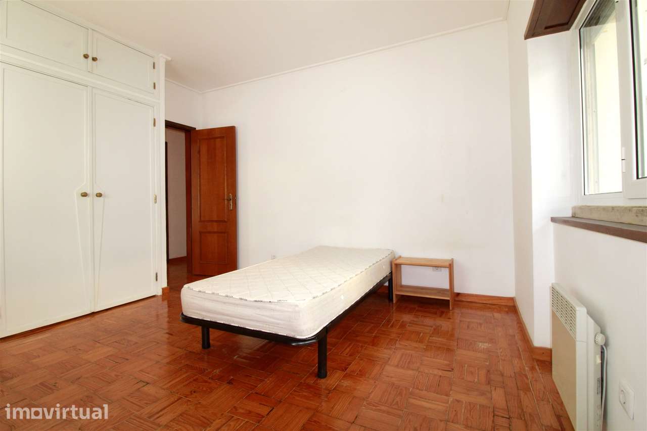 Apartamento T4 mobilado e equipada em Celas - Grande imagem: 5/13