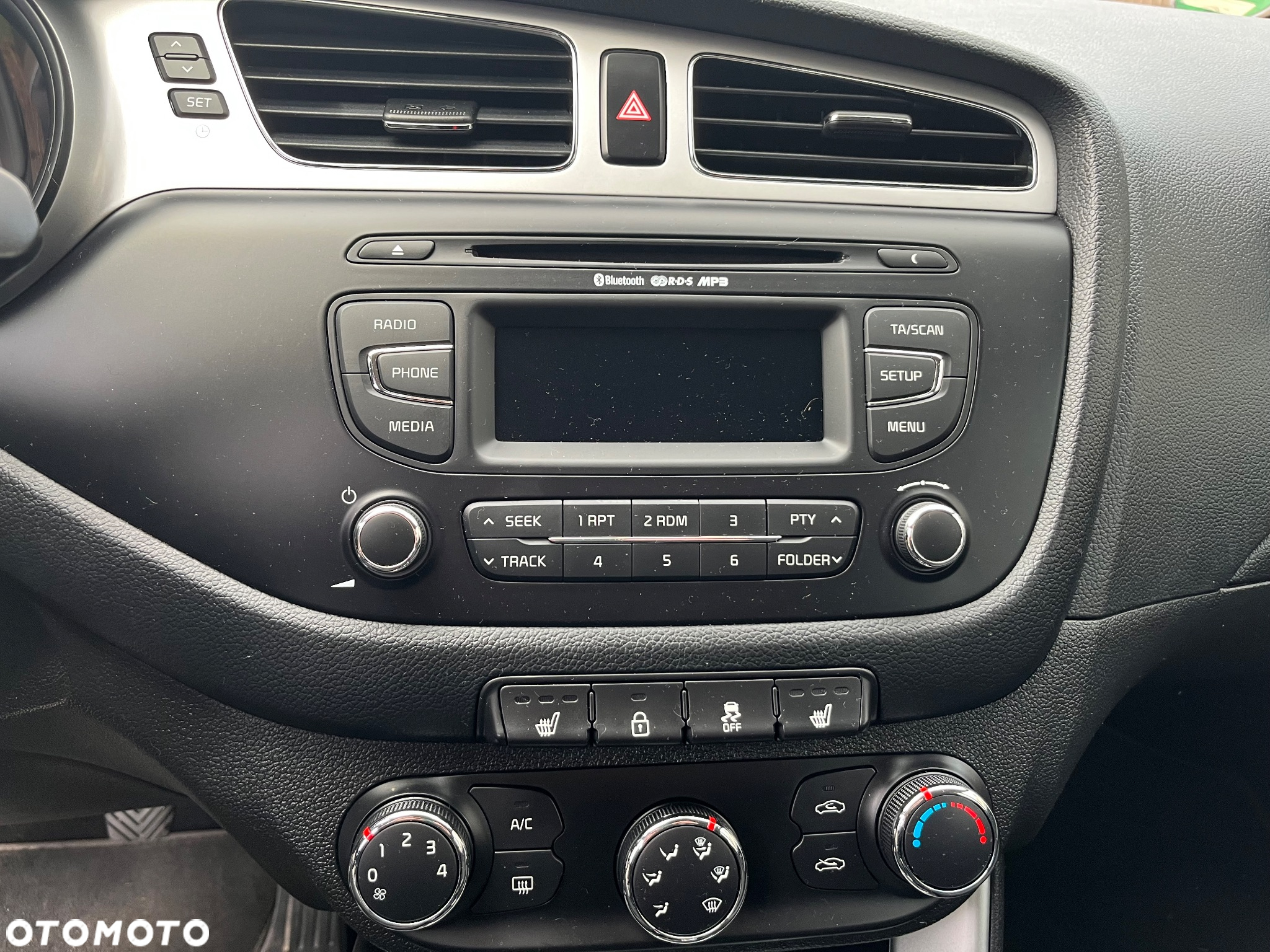 Kia Ceed 1.6 GDI Platinum Edition - 6