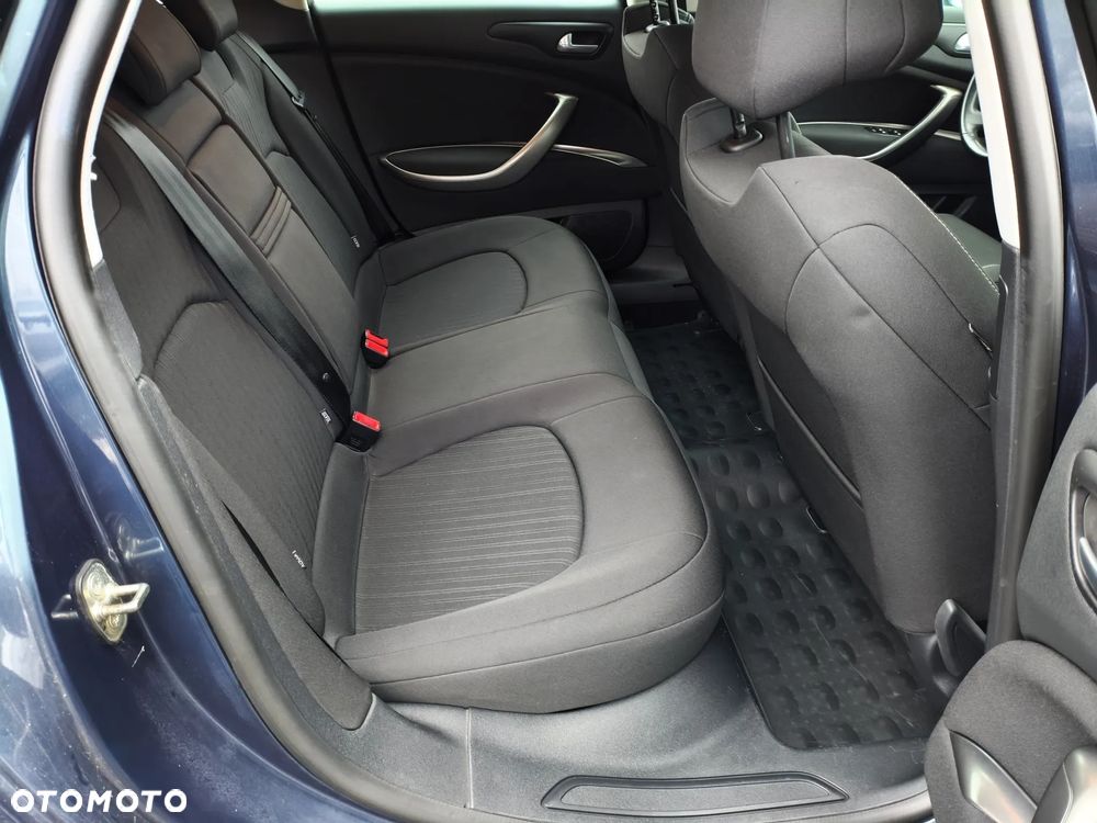 Citroën C5 2.0 16V Confort - 12