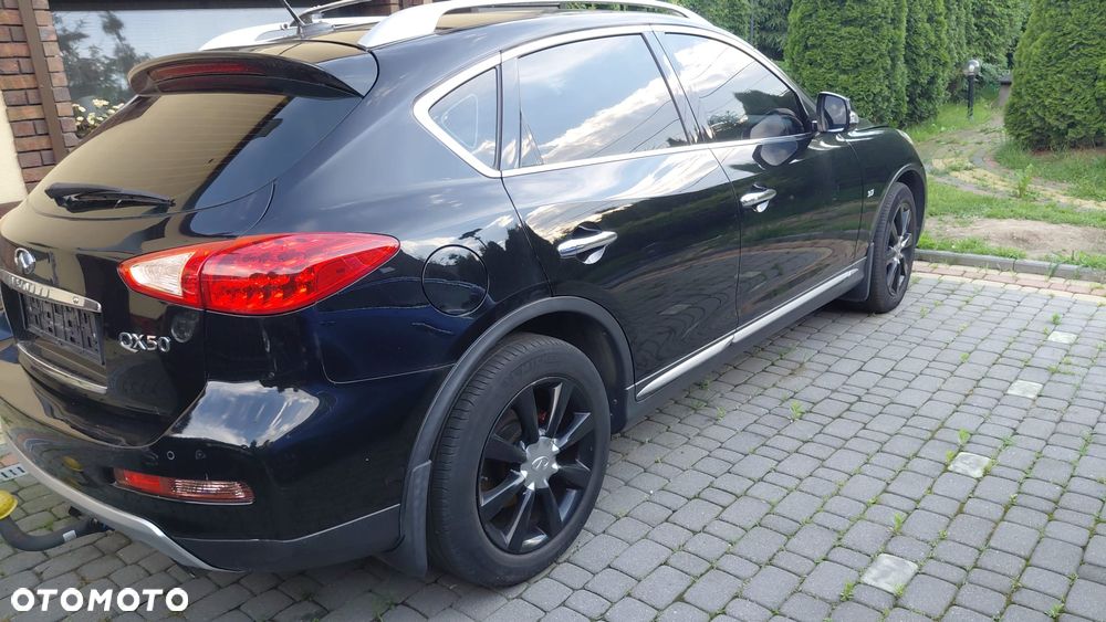 Infiniti QX50 - 2