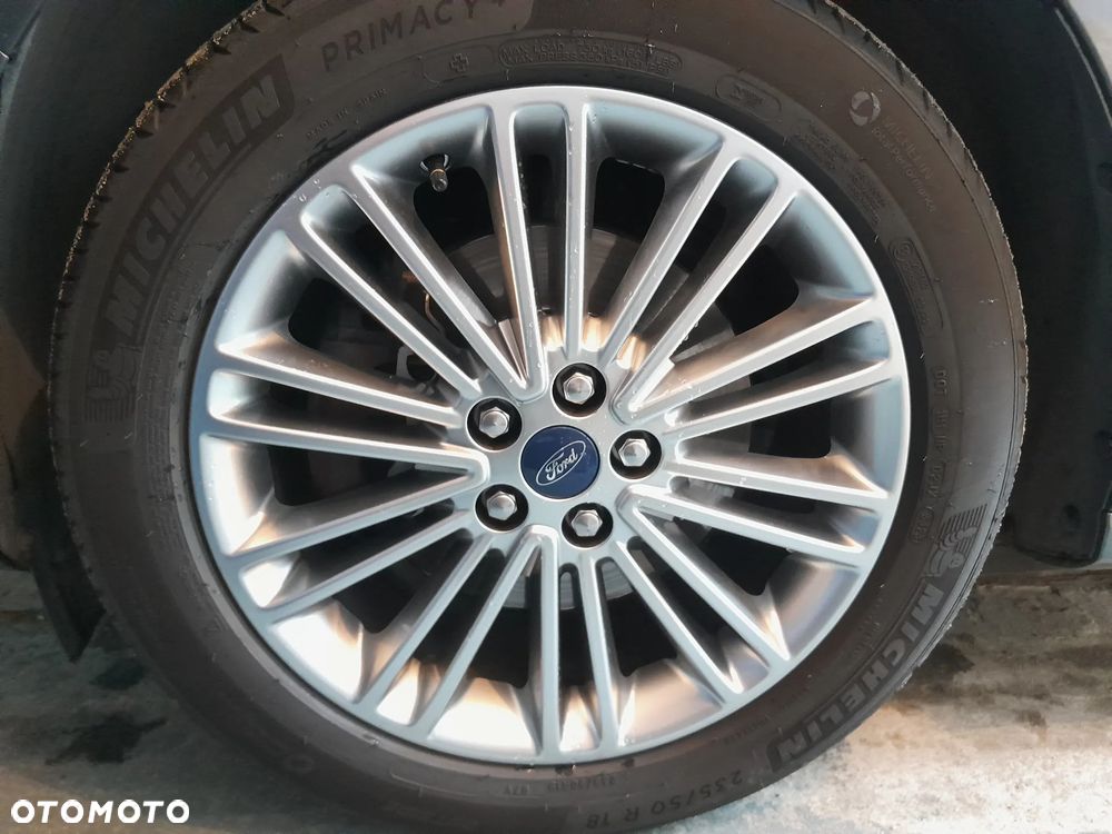 Ford S-Max 2.0 TDCi Vignale - 34