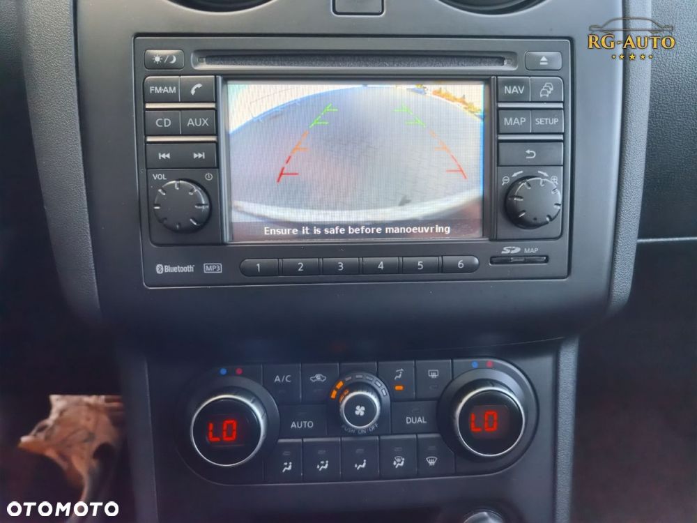 Nissan Qashqai+2 - 33