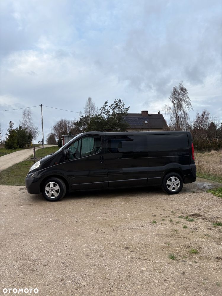 Opel Vivaro L2H1 2.9t - 17