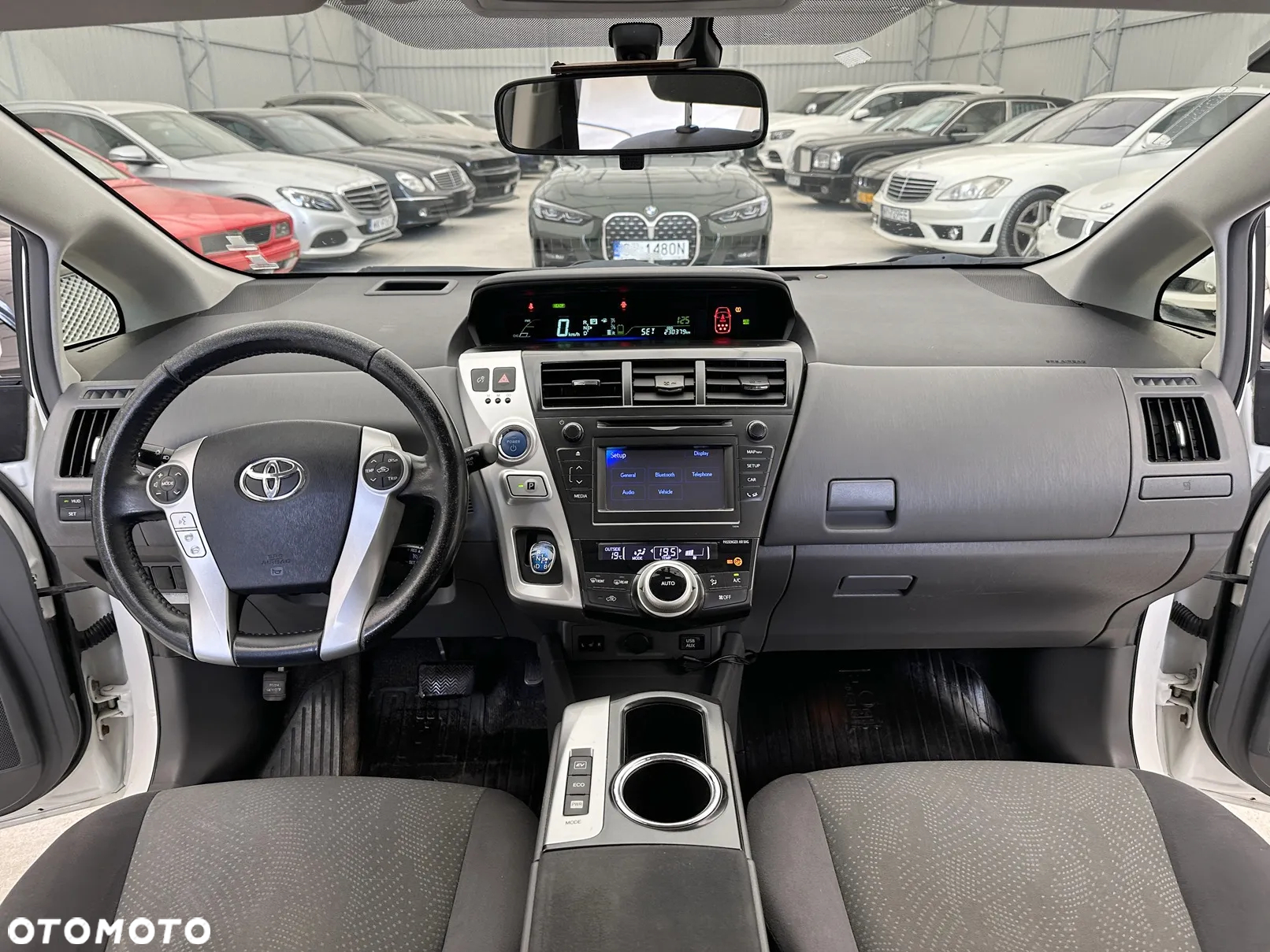Toyota Prius+ 1.8 HSD Premium - 6