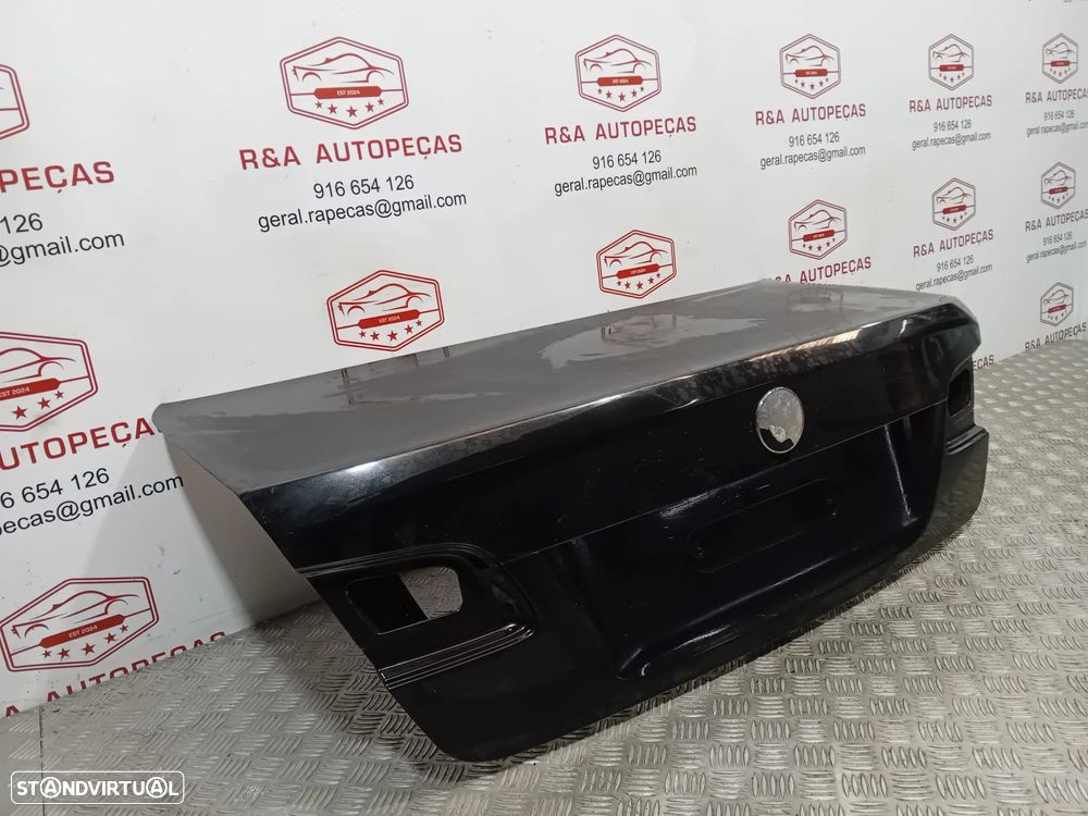 Tampa Da Mala  BMW E92/E93 - 5