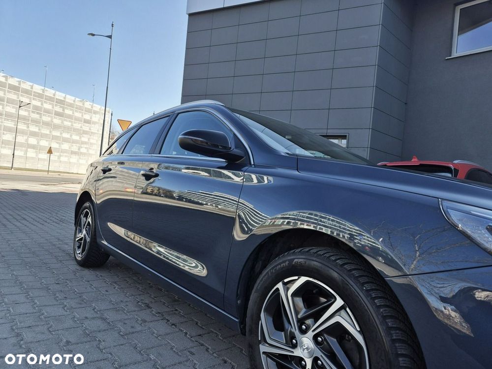 Hyundai i30 1.5 T-GDI 48V Smart DCT - 12