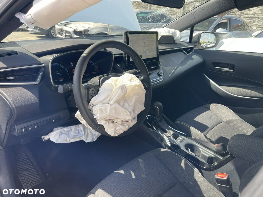 Toyota Corolla 1.8 Hybrid Comfort - 11