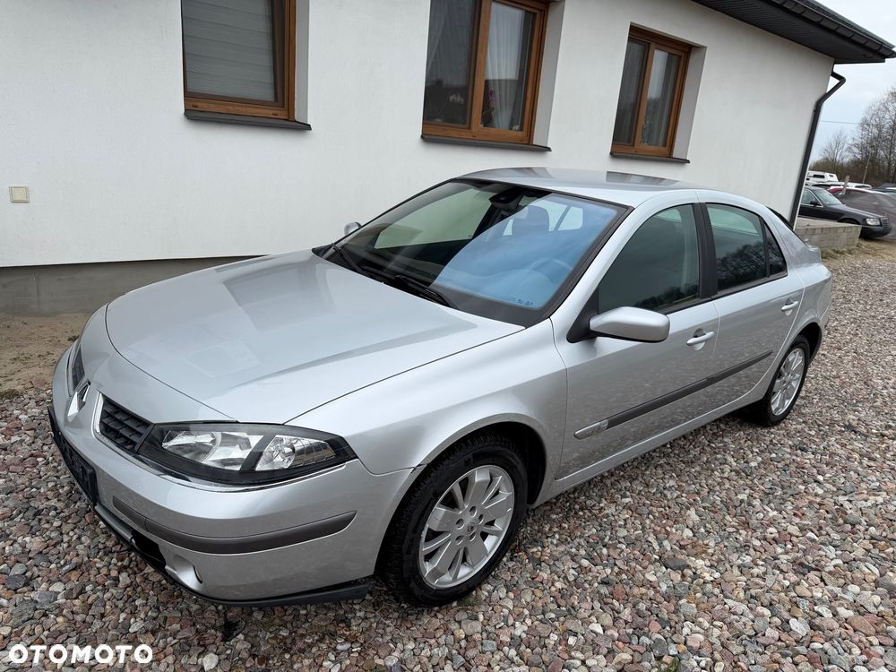 Renault Laguna 1.6 16V Avantage - 1