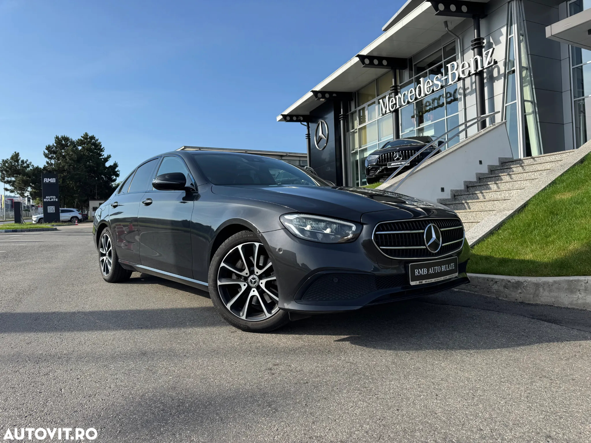 Mercedes-Benz E 200 9G-TRONIC Avantgarde - 3